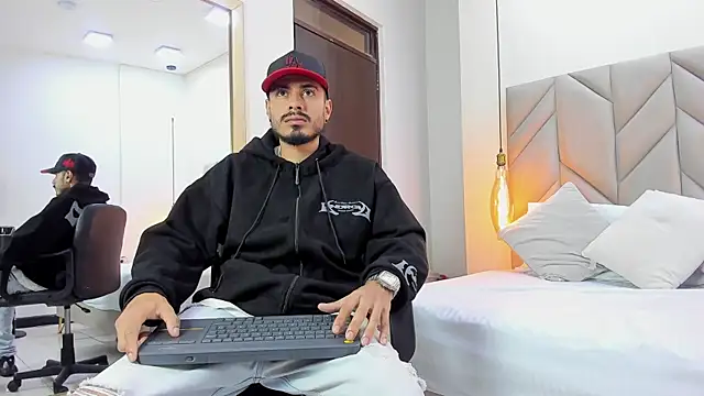 MatthewCullen online show from 18, 4, 2026