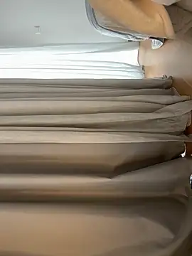 madlynginger online show from 3, 12, 2025