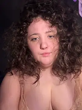 Snapshot of fawnypaws_ chatting on 28, 11, 2025 fawnypaws online show from 28, 11, 2025