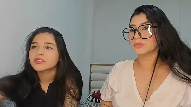 Snapshot of ROUS_SWEET_ chatting on 19, 5, 2026 ROUS SWEET online show from 19, 5, 2026