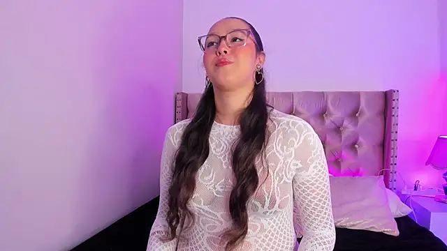  AmyAdams  online show from 15, 1, 2026