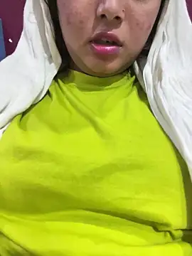 Snapshot of Collage_girl01 chatting on 28, 11, 2025 Collage girl01 online show from 28, 11, 2025