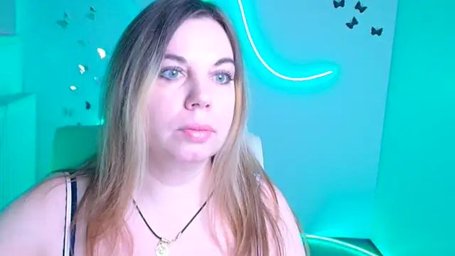 Amanda Swannn online show from 15, 12, 2025