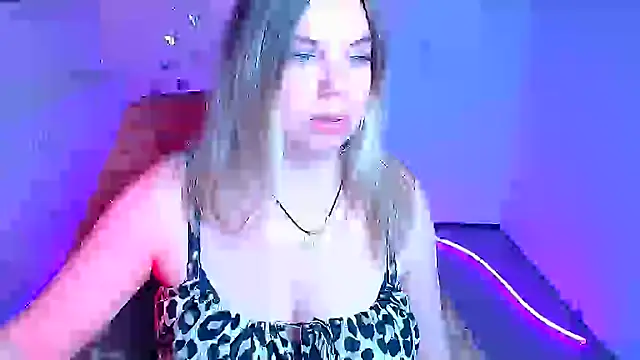 Amanda Swannn online show from 27, 3, 2026