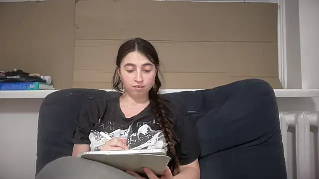 Aphr0ditee online show from 14, 7, 2026