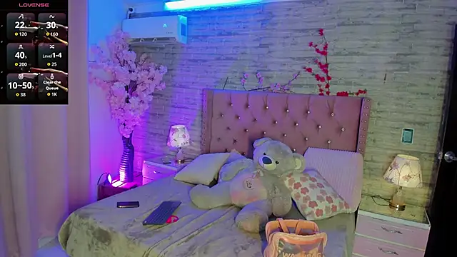 MoliBunny online show from 6, 3, 2026