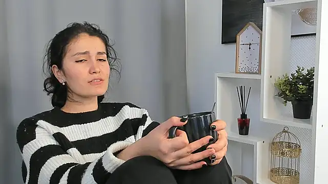 Snapshot of GilmaFaurot chatting on 29, 11, 2025 GilmaFaurot online show from 29, 11, 2025