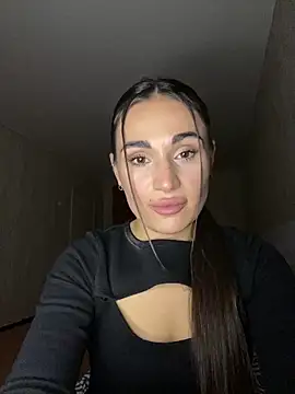 MonikaSi online show from 17, 12, 2025