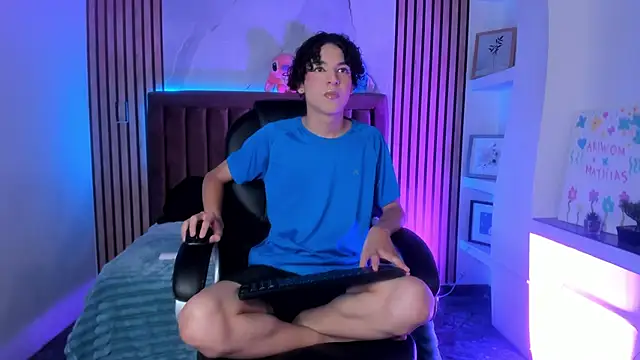 SthepanodiMonaco online show from 17, 4, 2026