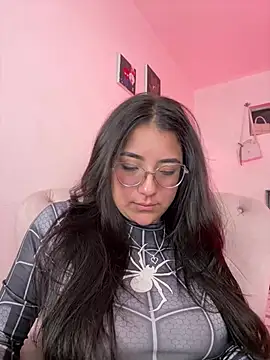 Snapshot of Dafne_se chatting on 27, 4, 2026 Dafne se online show from 27, 4, 2026