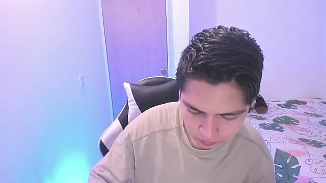 Snapshot of Asta_YunoXXX chatting on 6, 3, 2026 Asta YunoXXX online show from 6, 3, 2026