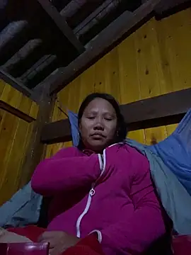 Snapshot of LeoPet2x chatting on 1, 12, 2025 LeoPet2x online show from 1, 12, 2025