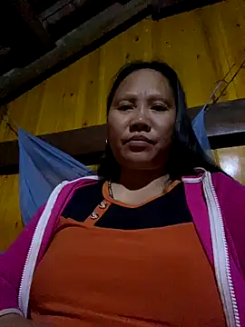 Snapshot of LeoPet2x chatting on 2, 12, 2025 LeoPet2x online show from 2, 12, 2025