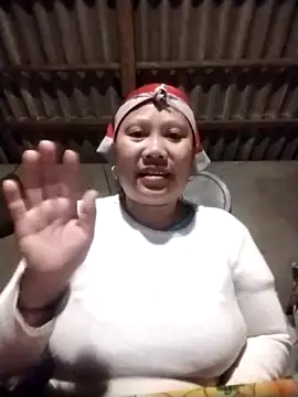 Snapshot of LeoPet2x chatting on 15, 12, 2025 LeoPet2x online show from 15, 12, 2025