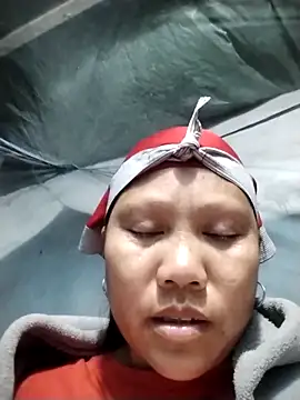 Snapshot of LeoPet2x chatting on 16, 12, 2025 LeoPet2x online show from 16, 12, 2025