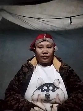 Snapshot of LeoPet2x chatting on 7, 1, 2026 LeoPet2x online show from 7, 1, 2026