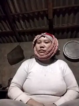 Snapshot of LeoPet2x chatting on 1, 2, 2026 LeoPet2x online show from 1, 2, 2026