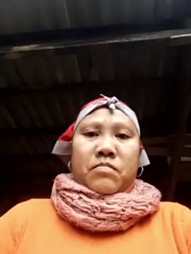 Snapshot of LeoPet2x chatting on 4, 2, 2026 LeoPet2x online show from 4, 2, 2026