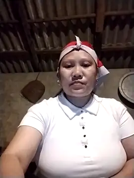 Snapshot of LeoPet2x chatting on 26, 2, 2026 LeoPet2x online show from 26, 2, 2026