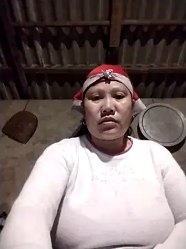 Snapshot of LeoPet2x chatting on 13, 3, 2026 LeoPet2x online show from 13, 3, 2026