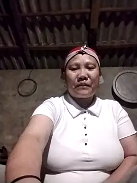 Snapshot of LeoPet2x chatting on 23, 3, 2026 LeoPet2x online show from 23, 3, 2026