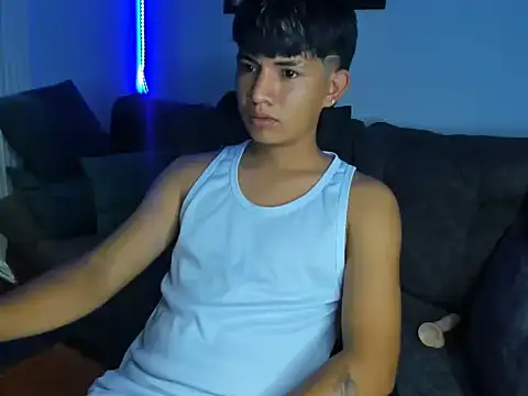 Mikke18 online show from 16, 12, 2025