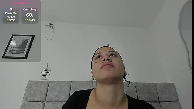 sofiia smith  online show from 12, 1, 2026