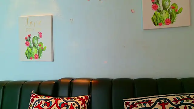 sofiia smith  online show from 16, 1, 2026