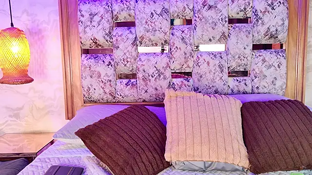 emily dempsey online show from 9, 2, 2026