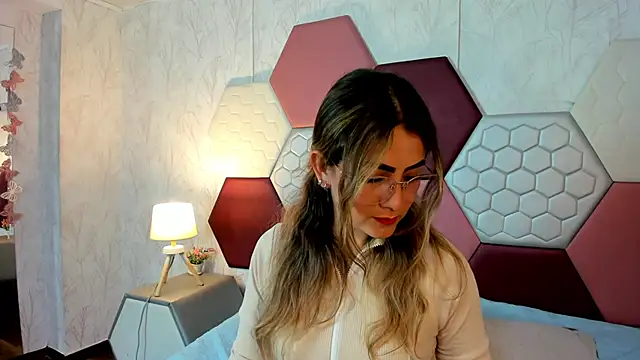 AriaRous online show from 12, 2, 2026