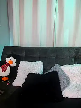 Snapshot of BonnieRitz chatting on 1, 12, 2025 BonnieRitz online show from 1, 12, 2025