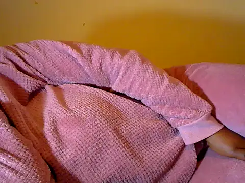 Snapshot of MagicBOOBS20 chatting on 20, 4, 2026 MagicBOOBS20 online show from 20, 4, 2026