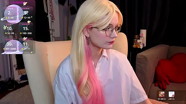 Kitty smalltits online show from 7, 1, 2026