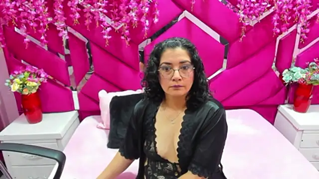 Alexa Sanz online show from 17, 12, 2025