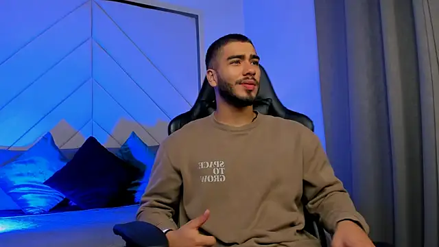 Franco banderas online show from 14, 1, 2026