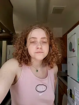 DeliaBlew online show from 21, 4, 2026