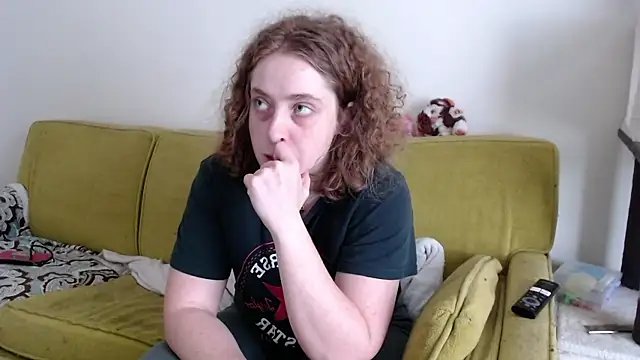 DeliaBlew online show from 19, 5, 2026
