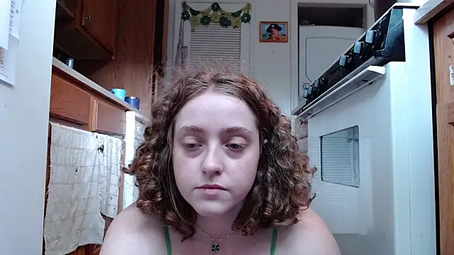 DeliaBlew online show from 22, 5, 2026