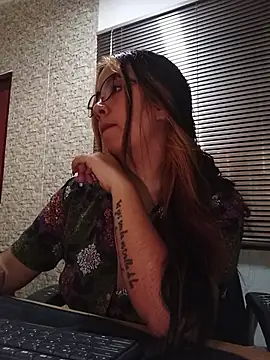 Snapshot of mia_torress_ chatting on 1, 12, 2025 mia torress online show from 1, 12, 2025