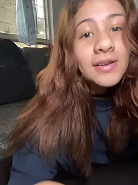 dakota021 online show from 23, 4, 2026