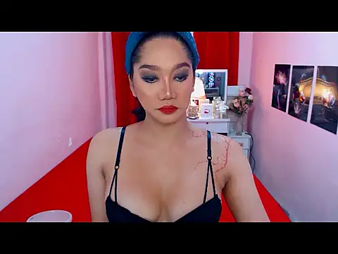 UrScreenGoddess online show from 14, 3, 2026