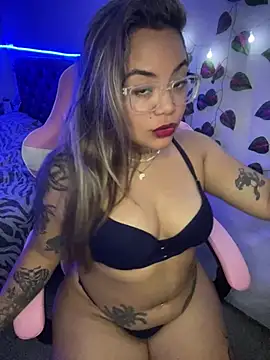 Lindalatina2001 online show from 2, 3, 2026