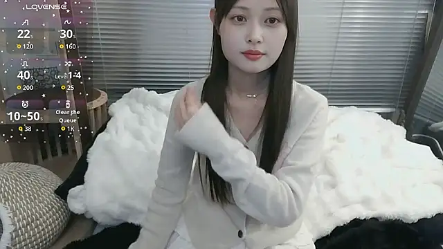 Snapshot of meme_chan9 chatting on 4, 12, 2025 meme chan9 online show from 4, 12, 2025