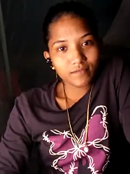 Snapshot of Hot_Mira01 chatting on 30, 11, 2025 Hot Mira01 online show from 30, 11, 2025