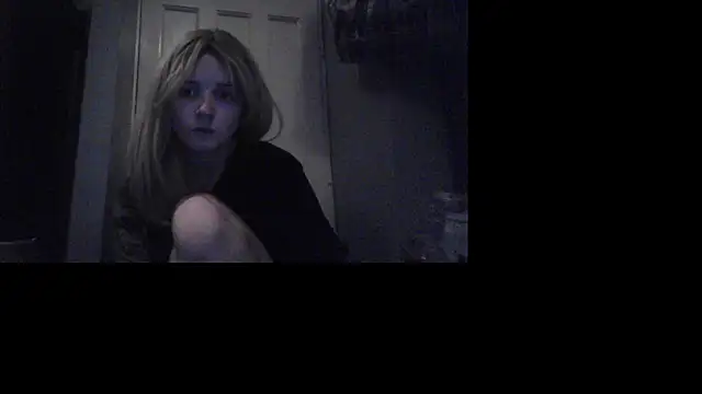 Amy01112 online show from 21, 12, 2025