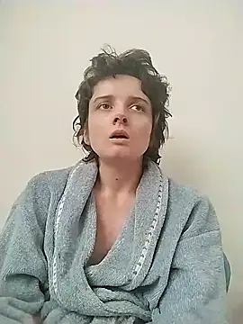 Amy01112 online show from 24, 7, 2026