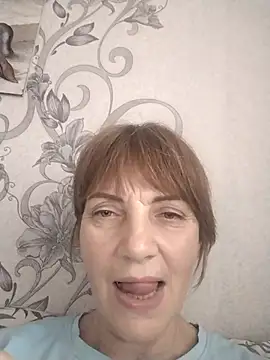 MichelleLove48 online show from 5, 12, 2025