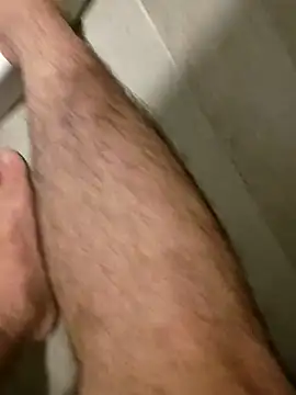 Lalin2323 online show from 10, 4, 2026