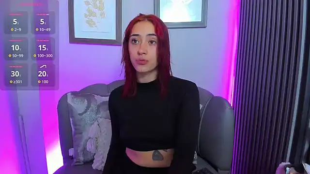 Ariana collinss online show from 3, 2, 2026