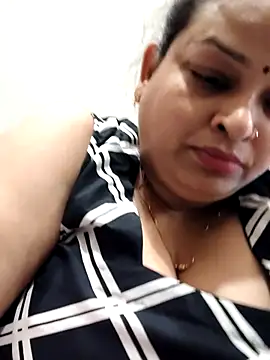 Snapshot of Sexey-Model21 chatting on 25, 4, 2026 Sexey-Model21 online show from 25, 4, 2026